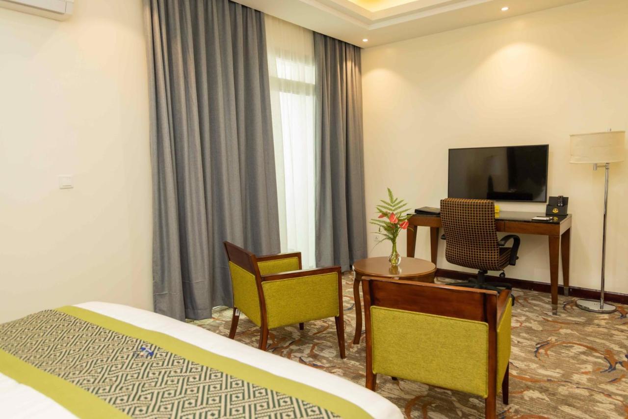 Cap Kivu Hotel Гома Екстериор снимка